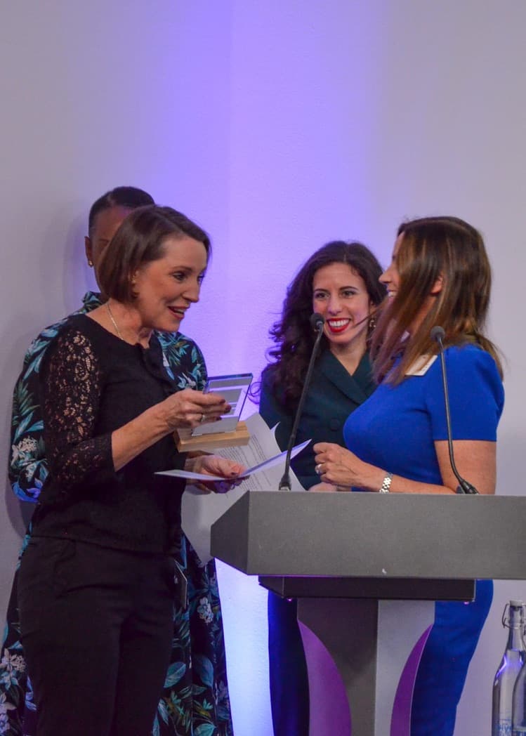 1C89BDE8-96B0-4D8B-BA01-73E8C42C1095_1_105_c